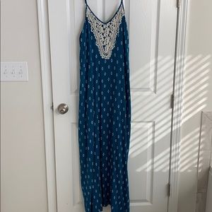 Maxi dress